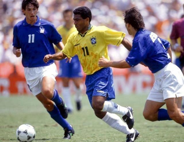 面支持学子 面支持学子